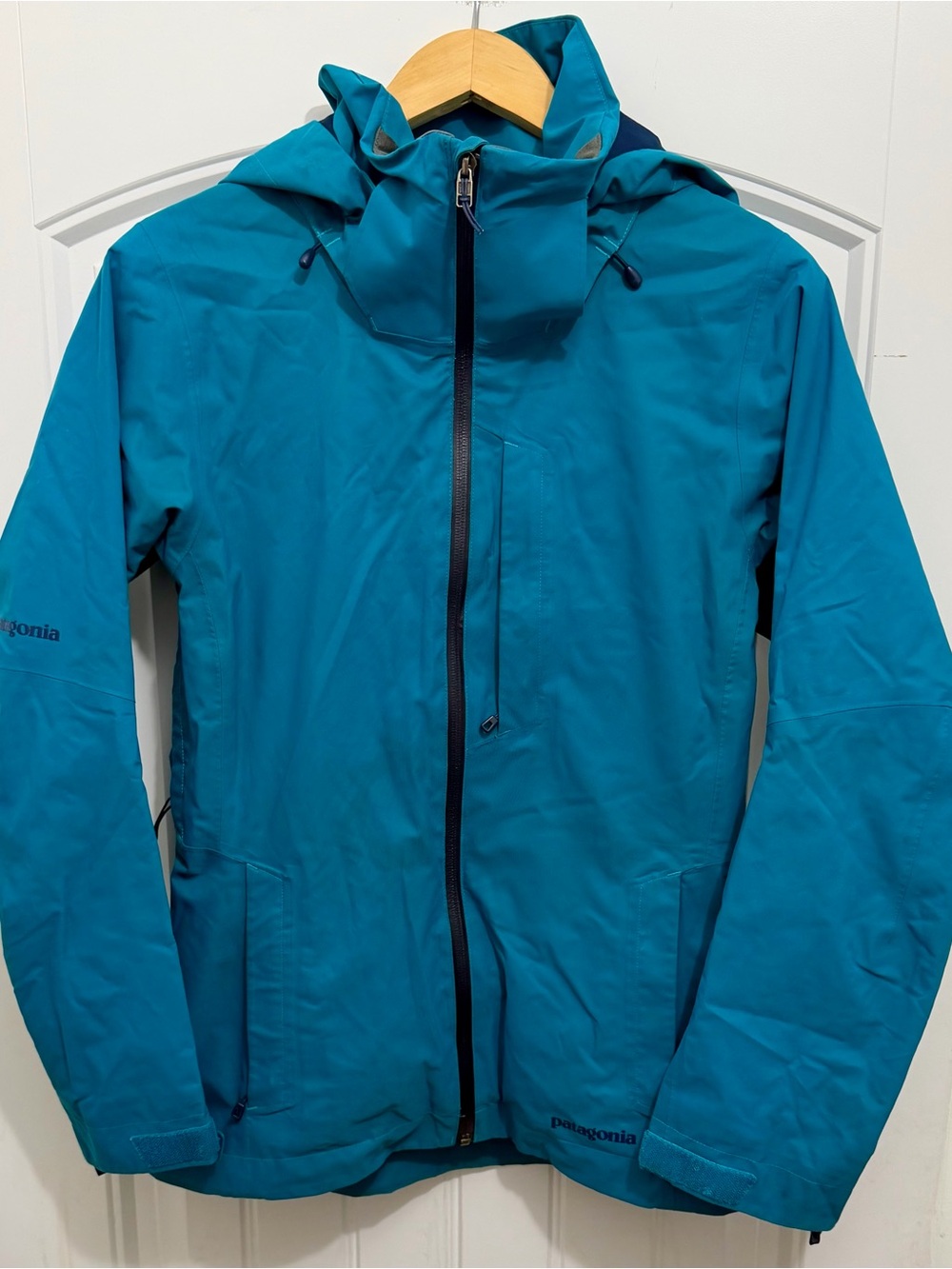 Patagonia Women’s Snowbelle Jacket, H2NO Recco Shell/Jacket, Teal, XS 31680